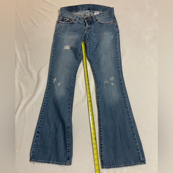 Lucky Brand Jeans-low rise, bootcut, medium fade, button fly SIZE 0/25 - Picture 1 of 5